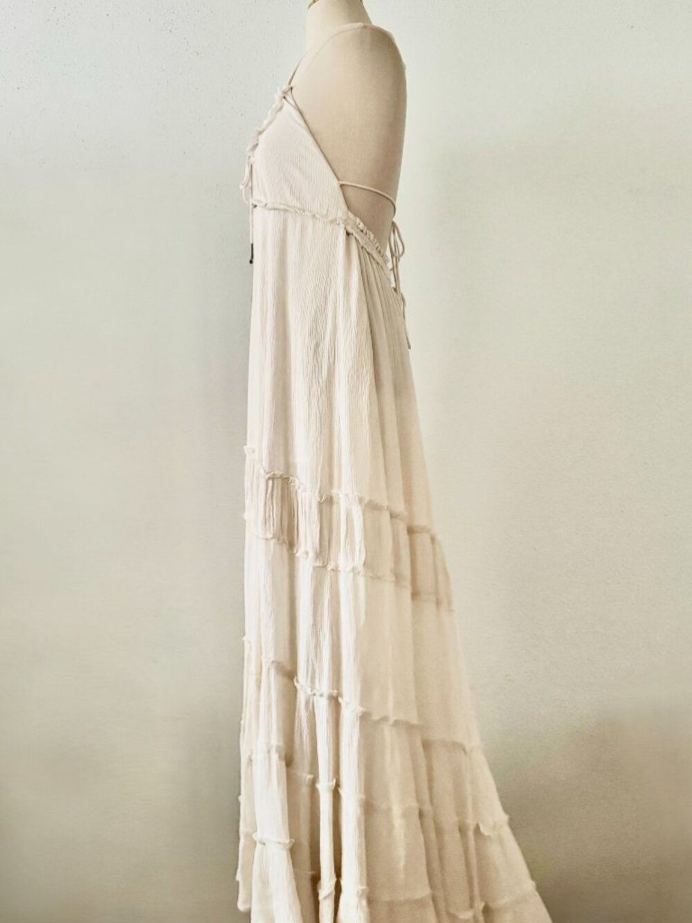 FREE PEOPLE Burst Of Bliss Halter Maxi Dress Cream Women’s Size Medium Boho Chic - Picture 5 of 15